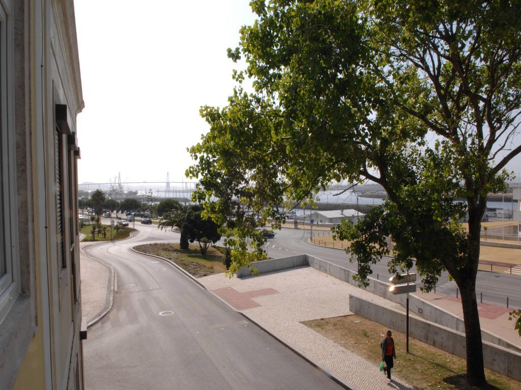 Marina Charming House Hotel Figueira da Foz Bagian luar foto